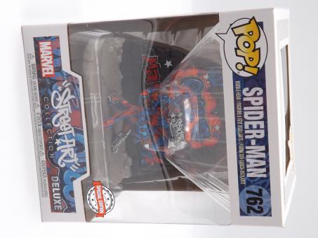 Funko Pop! 762: Spider-Man Street Art Collection Deluxe - Special Edition 