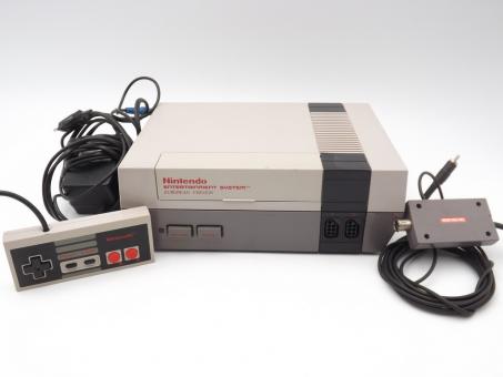 Original Nintendo Entertainment System NES Spielkonsole mit 1 Controller 