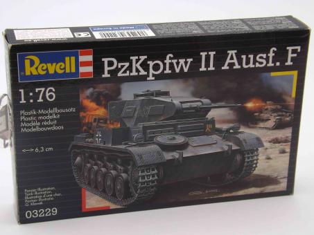 Revell 03229 PzKpfw II Ausf. F Modell Panzer Bausatz 1:76 in OVP 