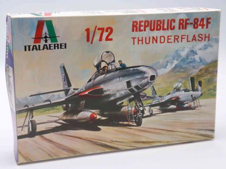 Italaerei 108 Republic RF-84F Thunderflash Modell Bausatz 1:72 in OVP 
