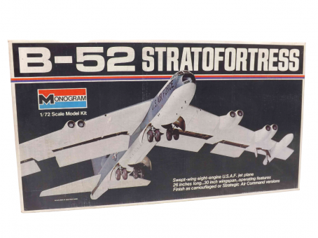 Monogram 8292 1000 B-52 Stratofortress Modell Flugzeug Bausatz 1:72 in OVP 