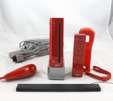 Nintendo Wii Konsole (RVL-001) Rot + Original Remote Controller und Nunchuk 