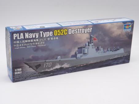 Trumpeter 06730 PLA Navy Type 052C Destroyer Schiff Modell 1:700 in OVP 