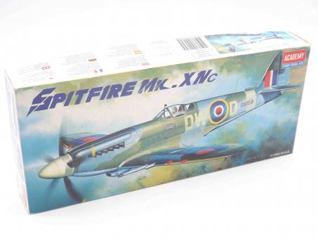 Academy Hobby Spitfire MK.XNc Modell Flugzeug Bausatz 1:72 in OVP 